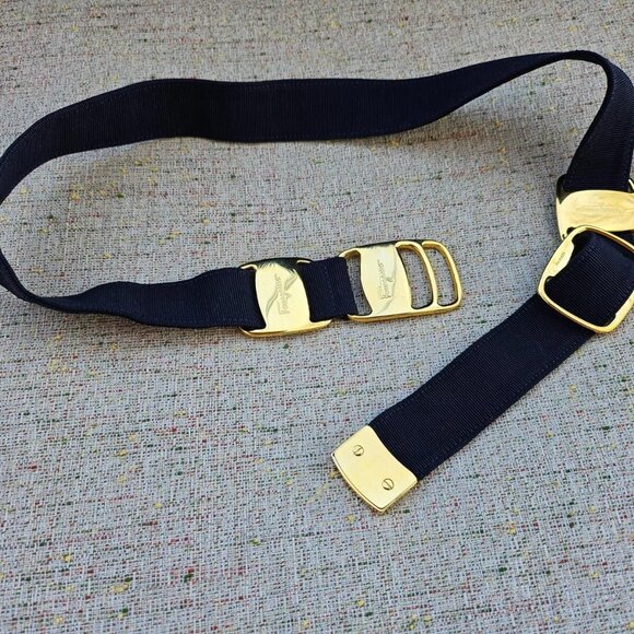 Salvatore Ferragamo Women Belt Navy Blue Canvas Gold Tone Hardware Italy Size S main image 8